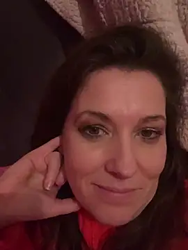 Lwhite1 online show from January 18, 12:35 am