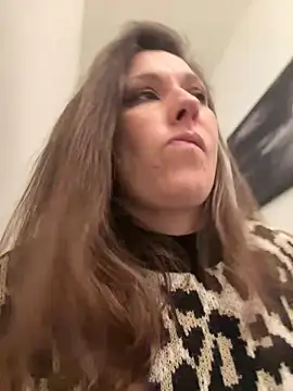 Lwhite1 online show from January 30, 12:50 am