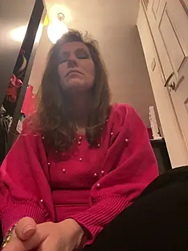 Lwhite1 online show from March 2, 12:09 am