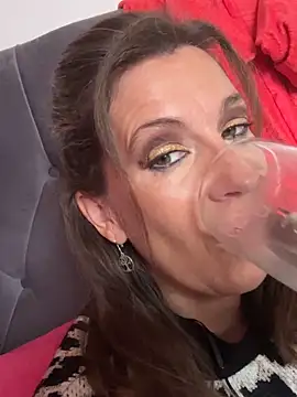 Lwhite1 online show from October 15, 3:45 pm