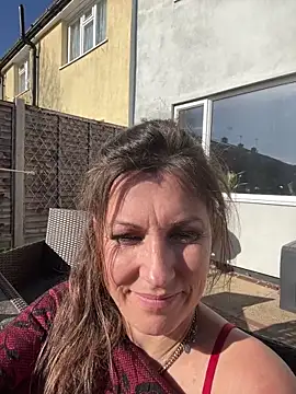 Lwhite1 online show from April 7, 3:34 pm