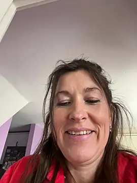 Lwhite1 online show from April 10, 4:01 pm