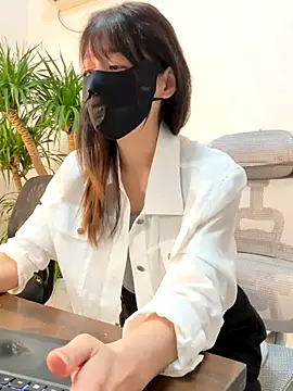 Snapshot of Annabody chatting on November 6, 7:15 pm Annabody online show from November 6, 7:15 pm