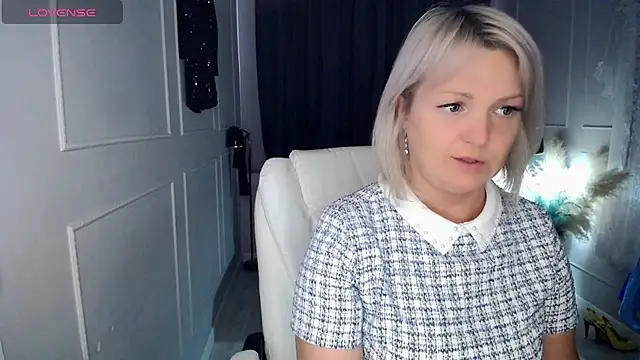 Juarnea online show from April 15, 8:10 am