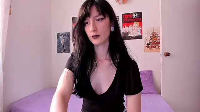 Snapshot of sunshine_girl9 chatting on December 4, 7:45 pm sunshine girl9 online show from December 4, 7:45 pm