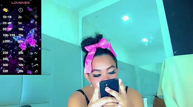 KayleighDreams  online show from February 23, 3:56 am