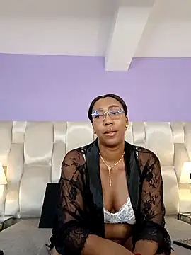 Snapshot of dirtyvictoria chatting on October 3, 12:13 pm dirtyvictoria online show from October 3, 12:13 pm