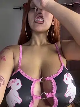 Charlotee  online show from February 16, 9:38 pm