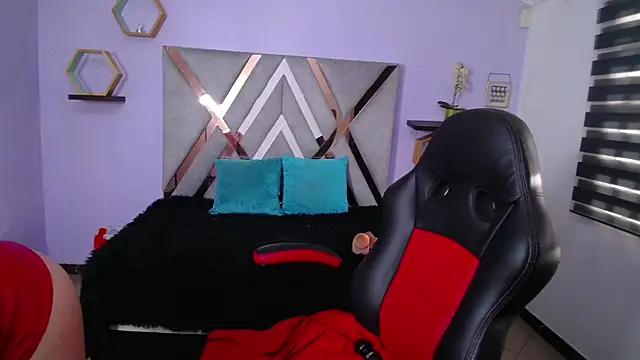 Snapshot of Anabella_Thompson chatting on October 16, 11:44 am Anabella Thompson online show from October 16, 11:44 am