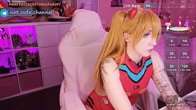 yourcutewaifu online show from June 7, 12:04 am