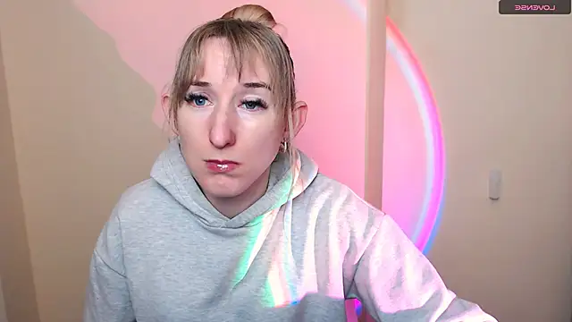 AmandaSell online show from April 13, 6:08 am