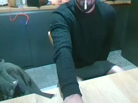 giorgakaci69 online show from December 30, 3:36 am