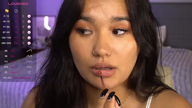 immahawaii online show from December 5, 9:50 am