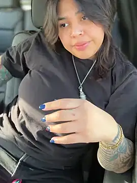 miacanela xo online show from February 13, 9:44 pm