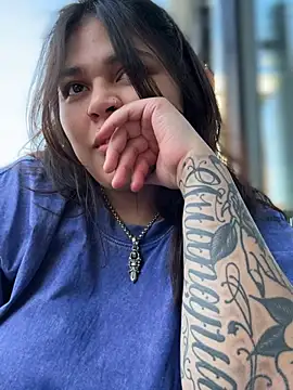 miacanela xo online show from April 13, 10:59 pm