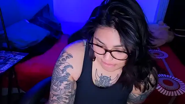 miacanela xo online show from June 18, 1:17 am