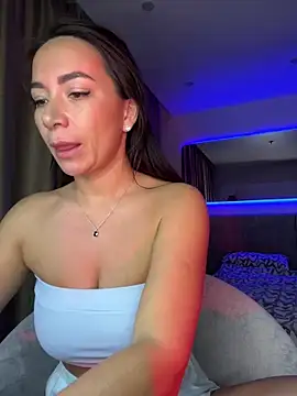 Melisa Ester online show from January 24, 5:00 pm