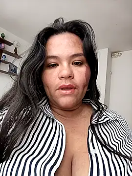 Julieta-tits online show from April 10, 5:17 pm
