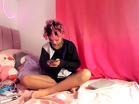 lilith horny online show from June 2, 4:47 am