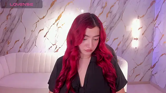 Snapshot of ViolettCastel chatting on February 15, 7:28 pm ViolettCastel online show from February 15, 7:28 pm