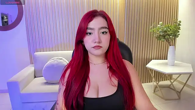 Snapshot of ViolettCastel chatting on February 23, 5:18 pm ViolettCastel online show from February 23, 5:18 pm