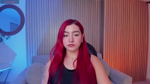 Snapshot of ViolettCastel chatting on March 7, 7:38 pm ViolettCastel online show from March 7, 7:38 pm