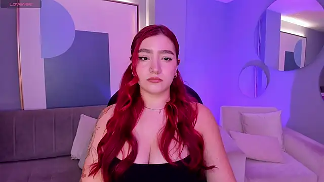 Snapshot of ViolettCastel chatting on March 12, 7:28 pm ViolettCastel online show from March 12, 7:28 pm