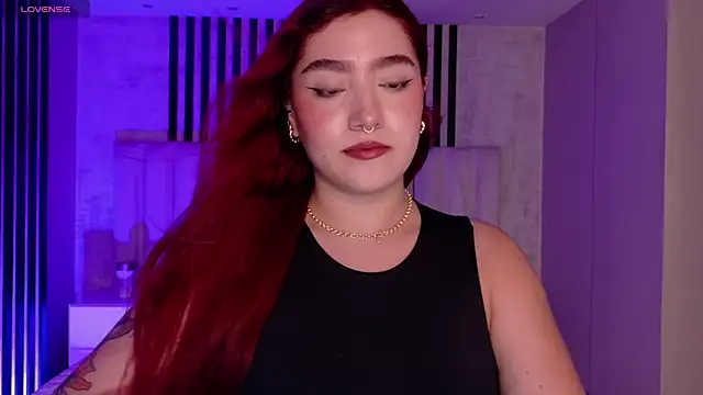 ViolettCastel online show from March 21, 7:06 pm