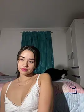 Kimmymadison- online show from March 7, 1:57 am