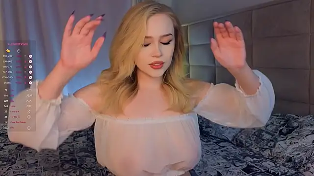 Snapshot of AsteriaHamel chatting on February 7, 12:06 pm AsteriaHamel online show from February 7, 12:06 pm