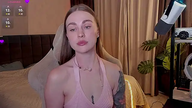 LoveGameSexx online show from April 22, 4:52 pm