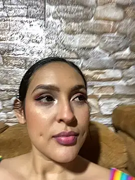 Snapshot of twohornys chatting on February 5, 11:06 pm twohornys online show from February 5, 11:06 pm