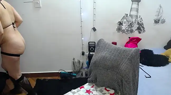 lili peach online show from December 16, 12:59 am