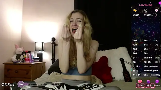 EllieeRose online show from January 18, 6:13 am