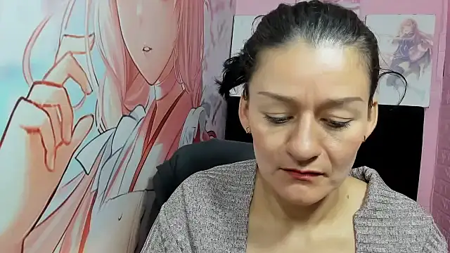 Snapshot of AllysonMilf69 chatting on January 28, 1:38 pm AllysonMilf69 online show from January 28, 1:38 pm