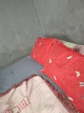 Snapshot of Petrossa chatting on September 12, 6:57 am Petrossa online show from September 12, 6:57 am