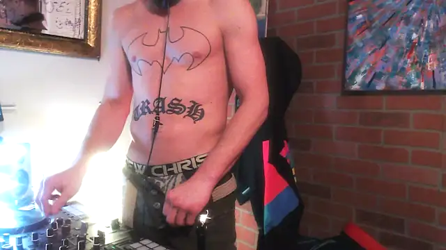 Snapshot of trash4cash chatting on January 12, 12:49 am trash4cash online show from January 12, 12:49 am