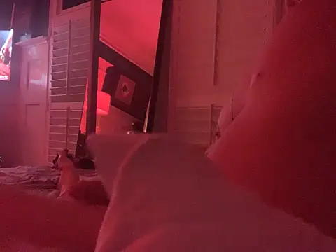 Snapshot of trash4cash chatting on January 12, 10:45 am trash4cash online show from January 12, 10:45 am