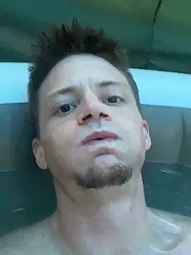 Snapshot of trash4cash chatting on January 18, 9:45 pm trash4cash online show from January 18, 9:45 pm