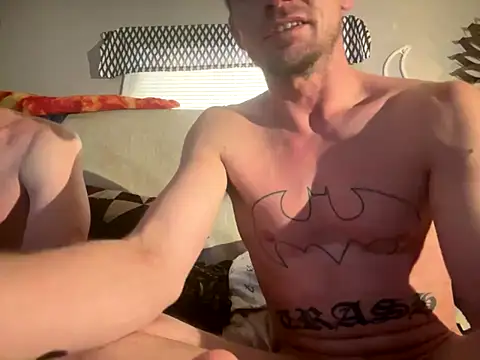 Snapshot of trash4cash chatting on September 24, 3:48 pm trash4cash online show from September 24, 3:48 pm