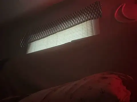 Snapshot of trash4cash chatting on September 27, 2:22 pm trash4cash online show from September 27, 2:22 pm