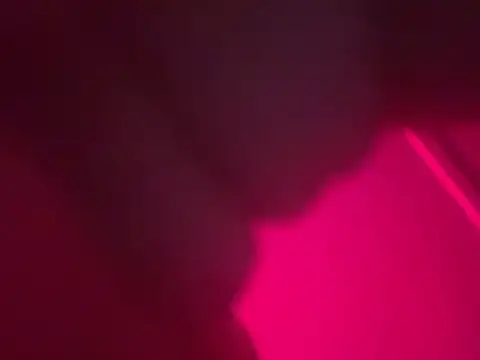 Snapshot of trash4cash chatting on November 25, 12:27 pm trash4cash online show from November 25, 12:27 pm