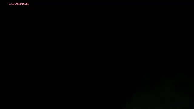 Snapshot of Erika_Carpenter chatting on December 3, 12:02 am Erika Carpenter online show from December 3, 12:02 am