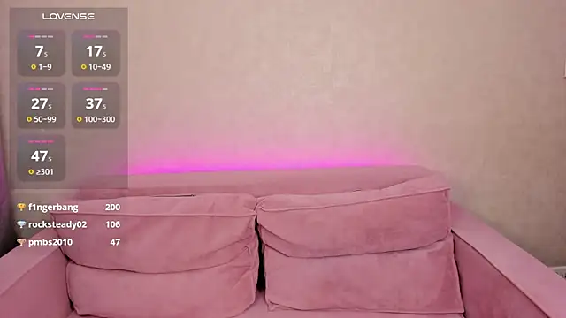 Snapshot of Erika_Carpenter chatting on January 27, 3:26 am Erika Carpenter online show from January 27, 3:26 am