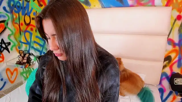 Liana Bernocchi online show from January 17, 8:23 pm