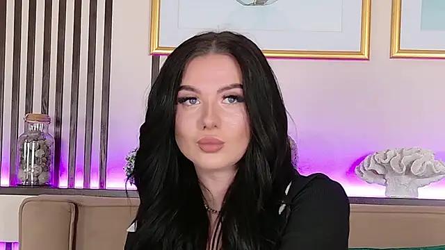 CarolinePrescott online show from March 21, 7:39 pm