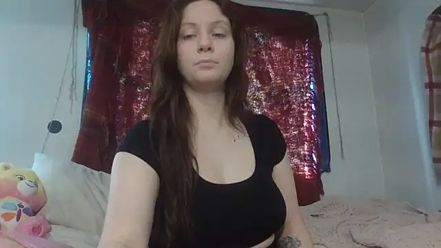 emerieskye20 online show from January 18, 7:48 pm