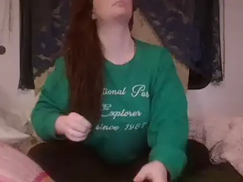 emerieskye20 online show from January 25, 4:23 am