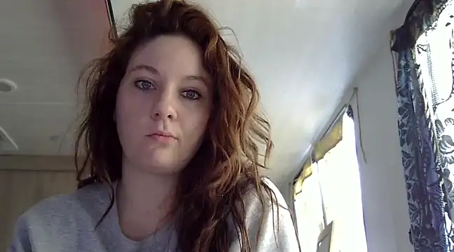 emerieskye20 online show from February 2, 3:39 pm