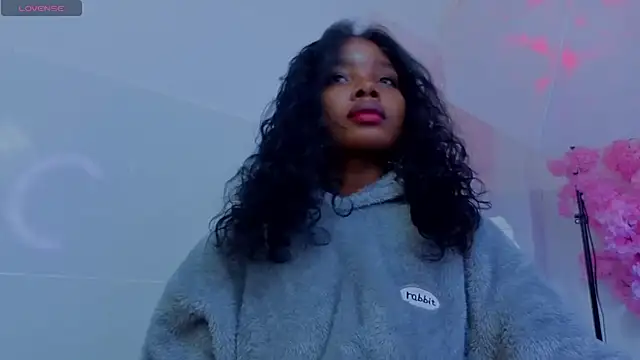 KilyetVera3x online show from April 8, 6:24 am